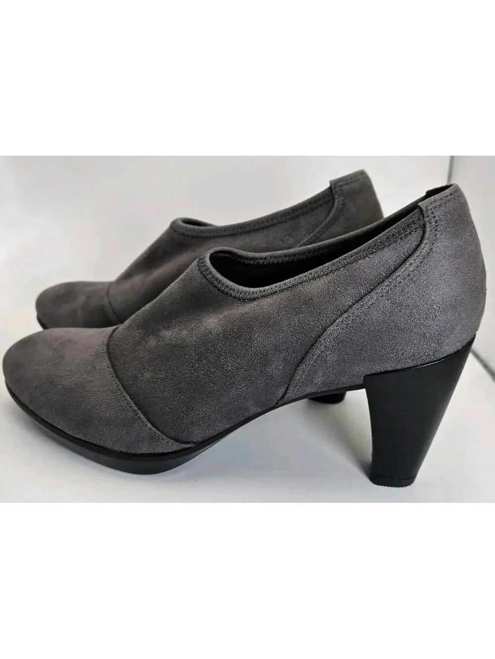 ECCO Gray Suede Alicante Ankle Boots Booties Heel Slip On Women’s EU 39 US 8 8.5